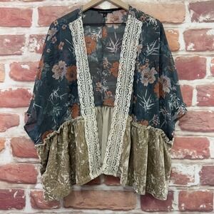 Signature Studio Kimono Top Women's M Multicolor Boho Velvet Lace Topper Shrug